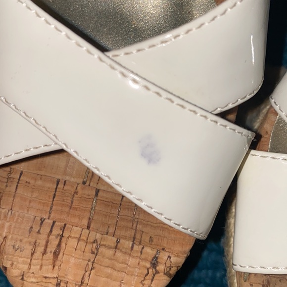 GUESS WHITE CORK ESPADRILLE WEDGE SANDALS - Picture 6 of 7